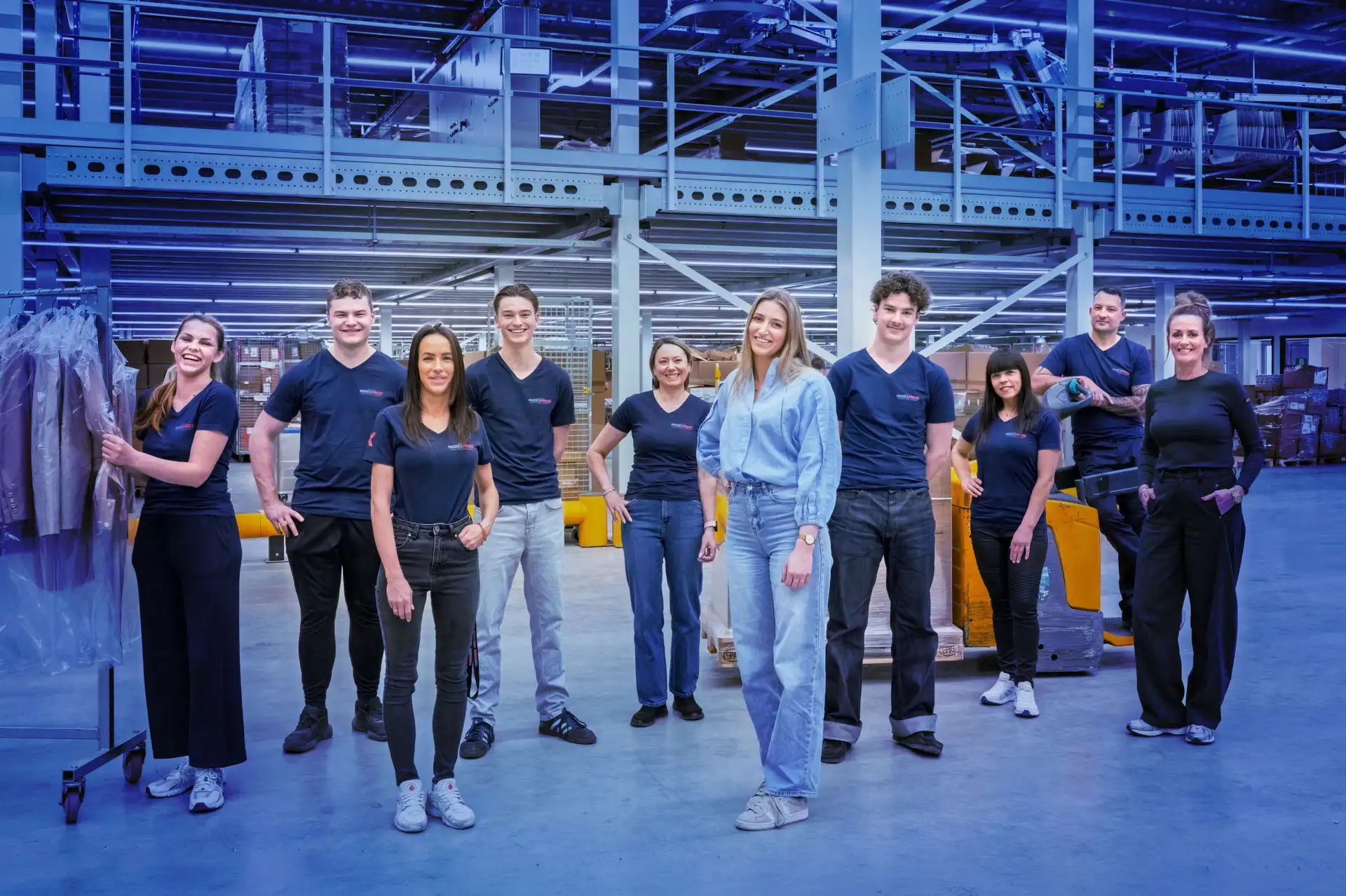 Teamfoto header expeditiehal BL